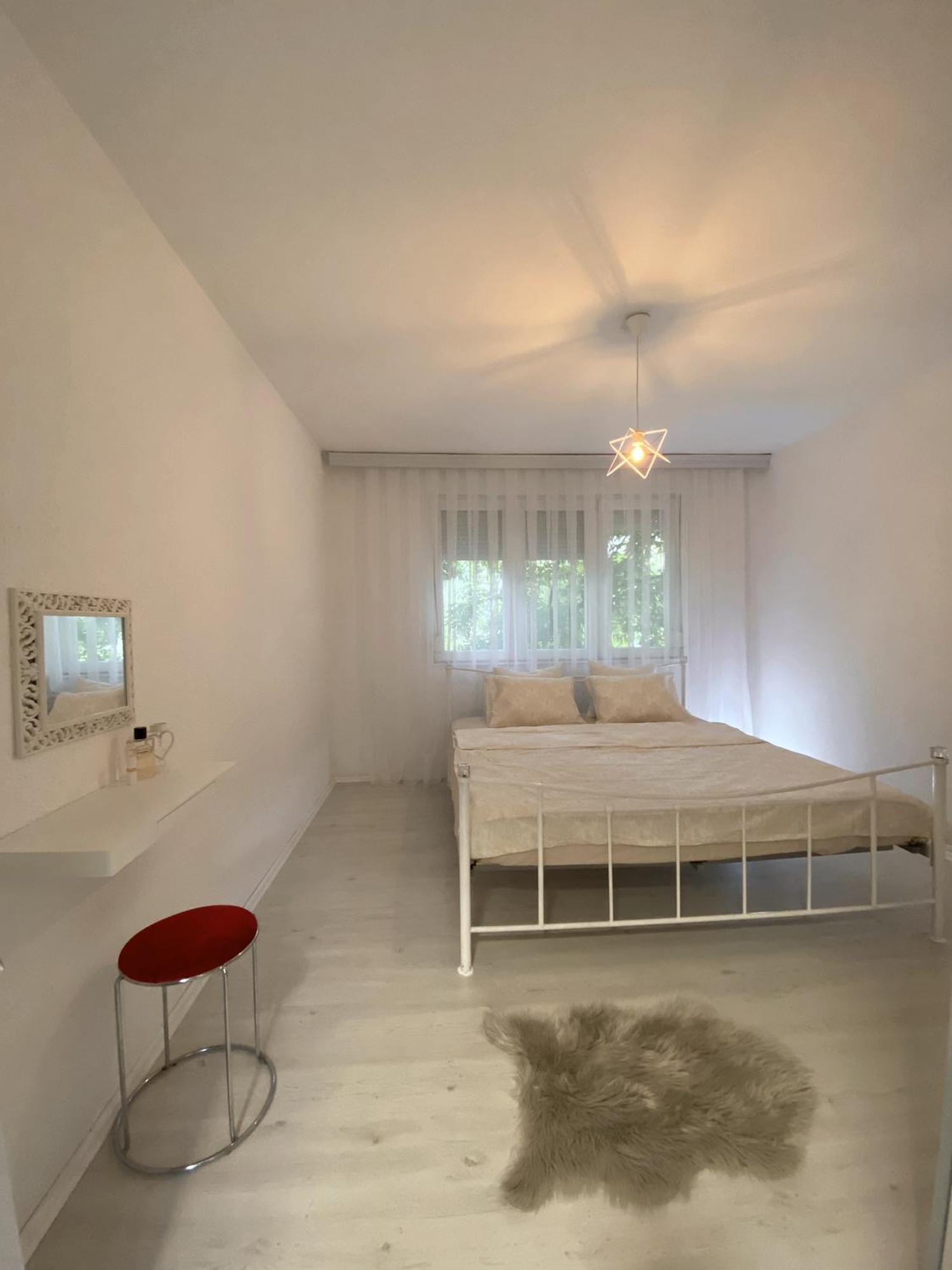 Hotspot Apartments - City Center بريشتاين المظهر الخارجي الصورة