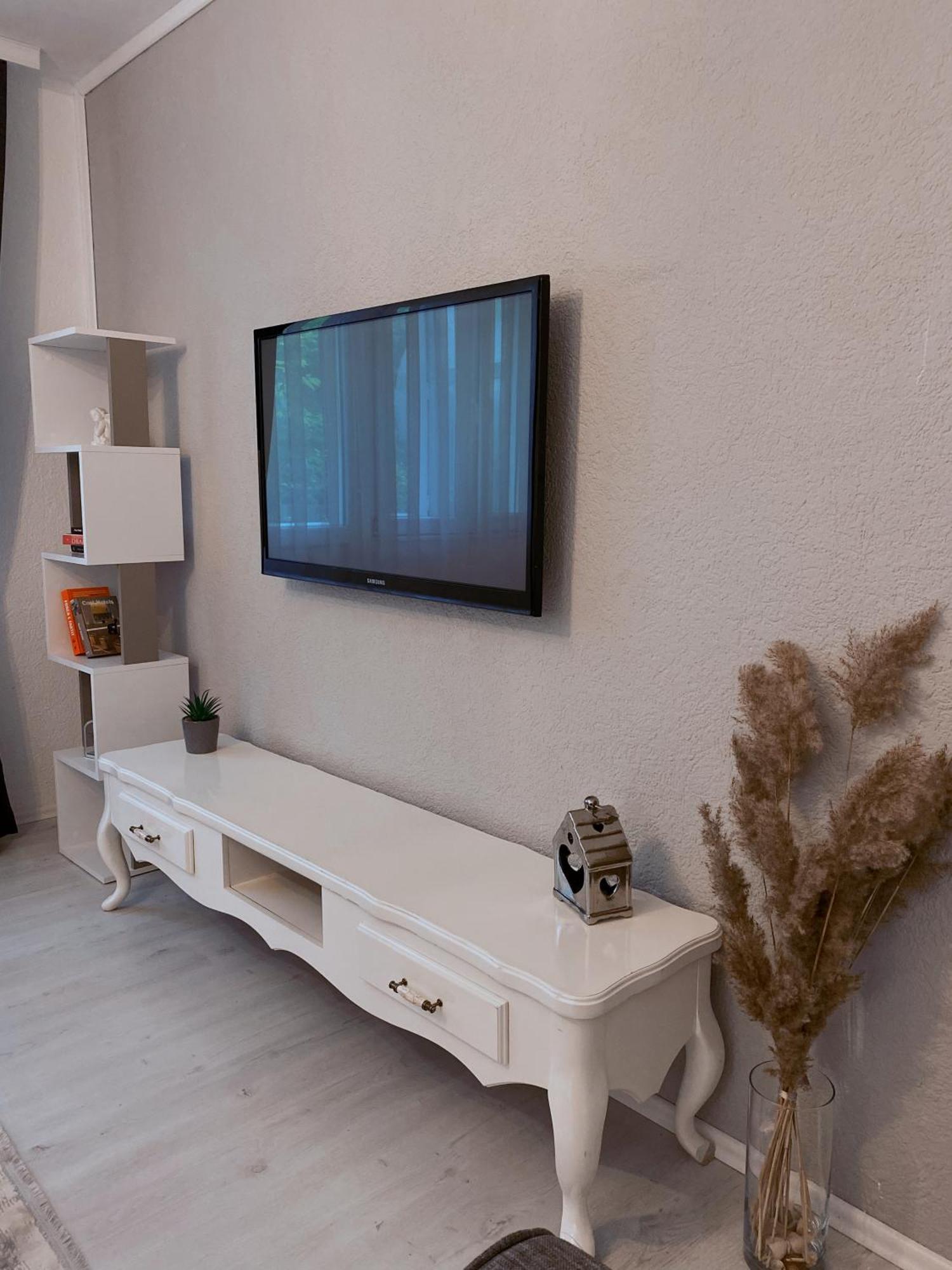 Hotspot Apartments - City Center بريشتاين المظهر الخارجي الصورة